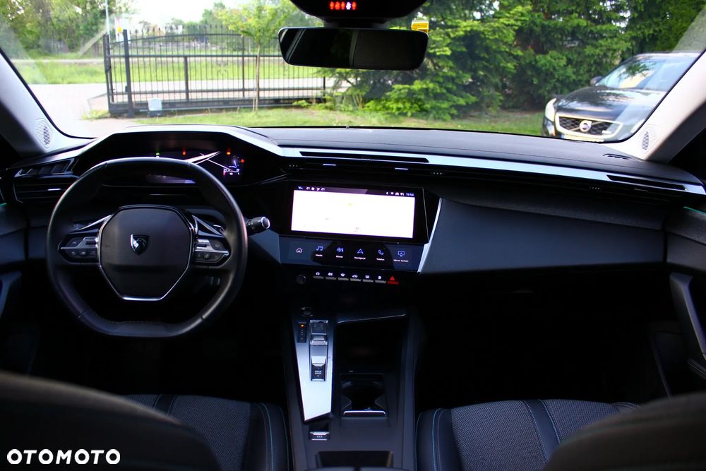 Peugeot 308 1.5 BlueHDi Allure S&S EAT8 - 36