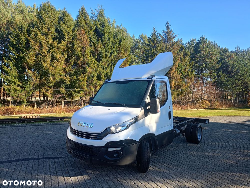 Iveco DAILY 35C14V  HI-MATIC - 1