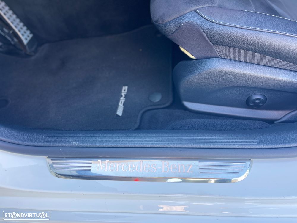 Mercedes-Benz E 300 de 9G-TRONIC AMG Line - 19