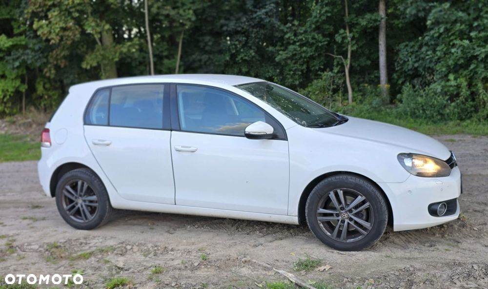 Volkswagen Golf 1.6 TDI Highline DSG - 3