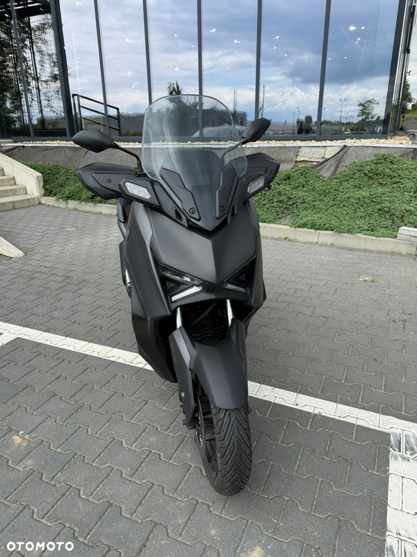 Yamaha X-max