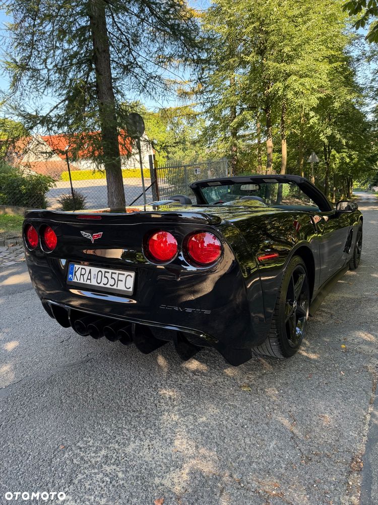 Chevrolet Corvette - 3