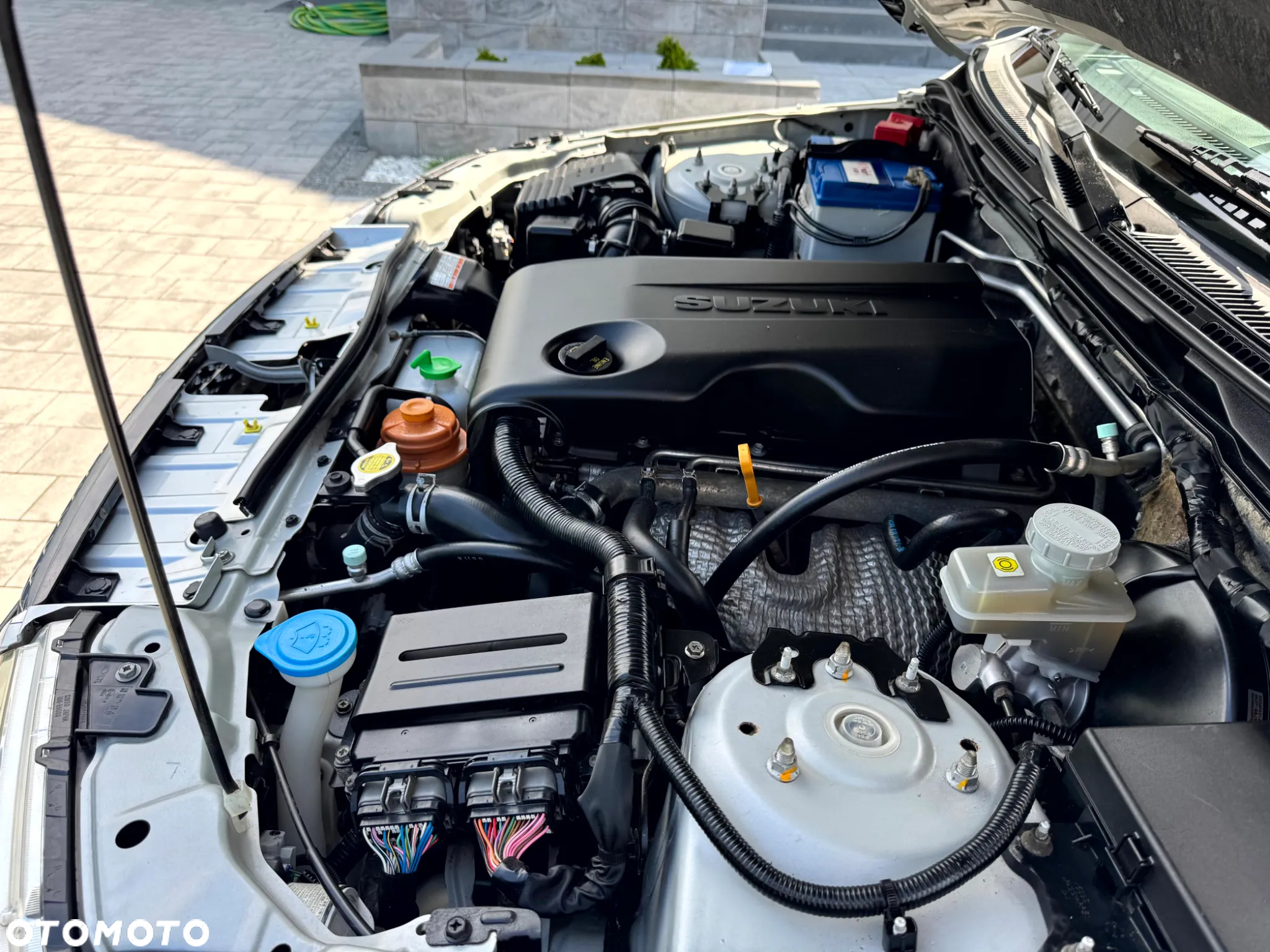 Suzuki Grand Vitara 2.4 De Luxe - 26