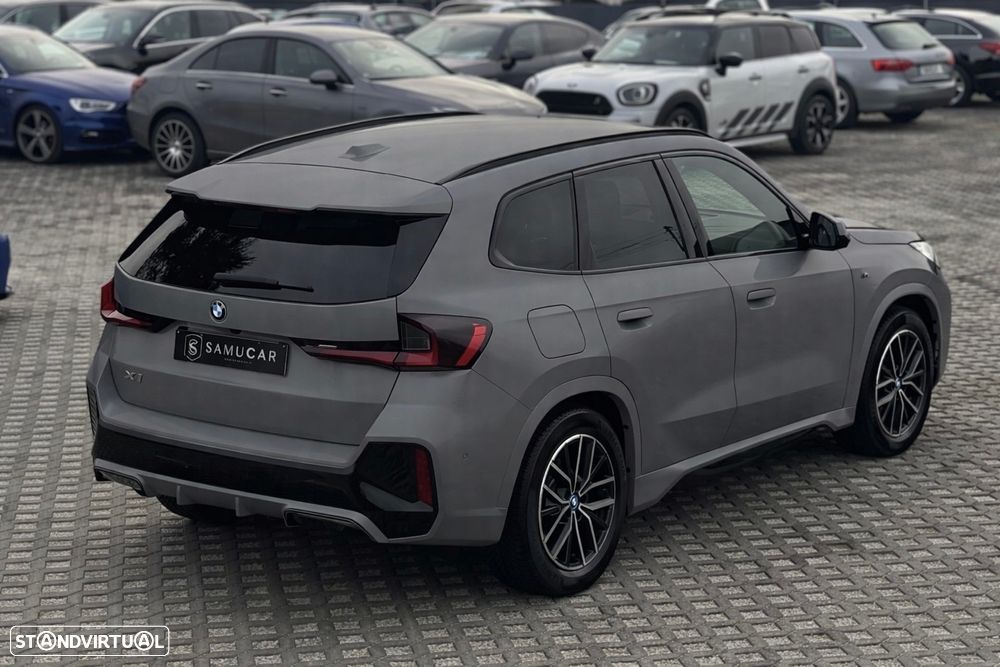 BMW iX1 xDrive30 M Sport Pack - 3