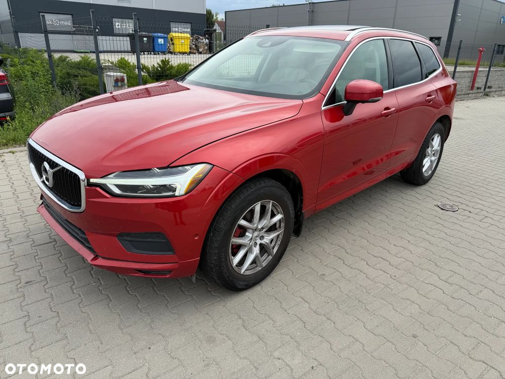 Volvo XC 60 T5 AWD Momentum - 5