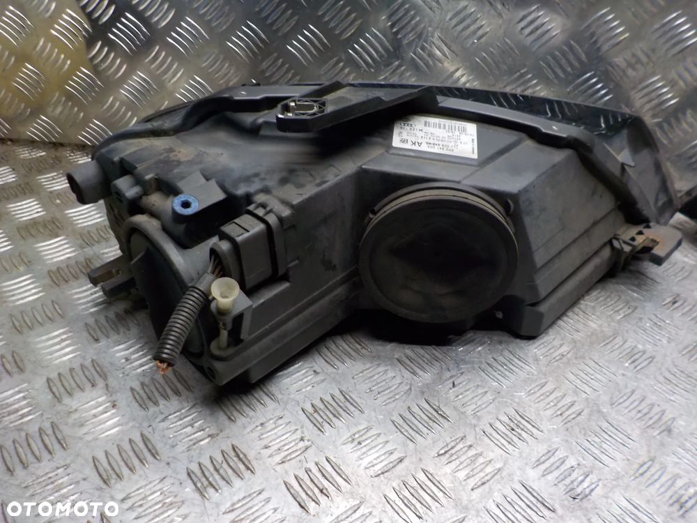 AUDI A3 8P LAMPA LEWA LUB PRAWA PRZÓD WERSJA ANGIELSKA 8P0941003 8P0941004 - 6