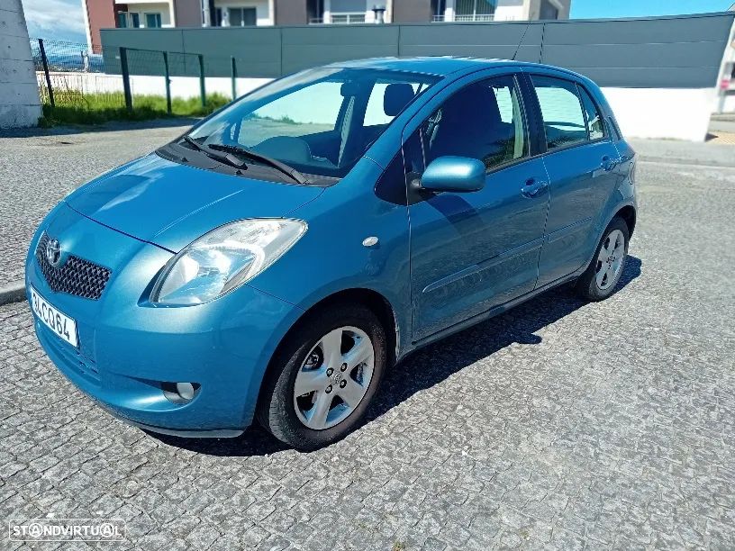 Toyota Yaris 1.0 VVT-i Sol High Pack MMT VSC+TRC - 1