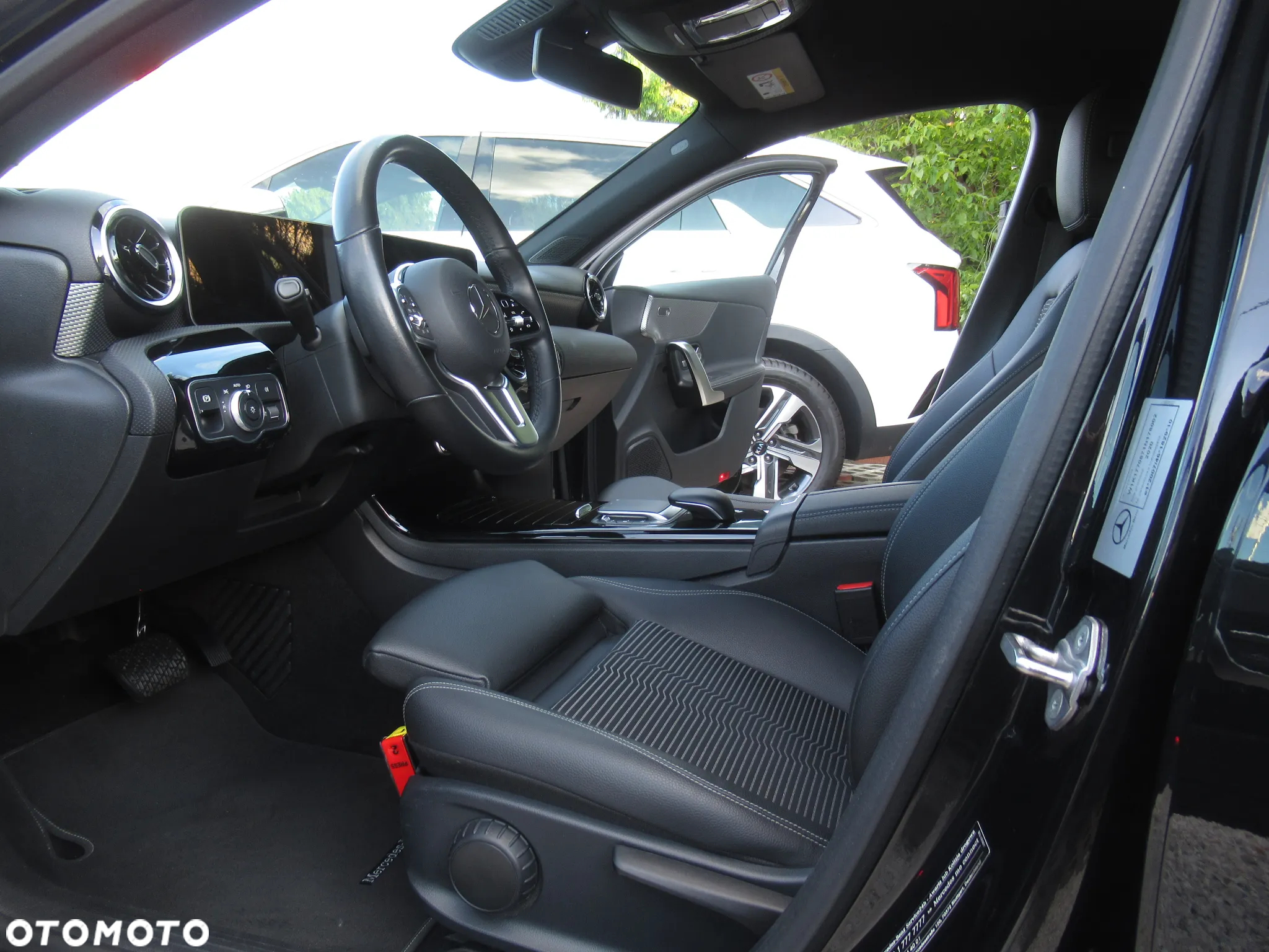 Mercedes-Benz Klasa A 200 Progressive 7G-DCT - 5