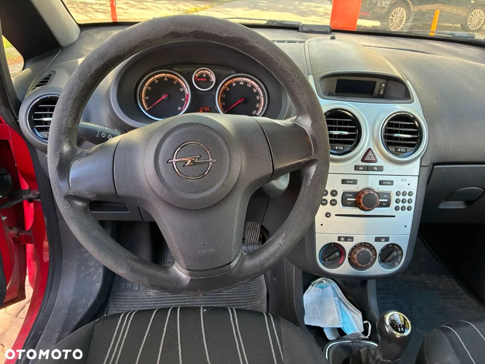 Opel Corsa 1.4 16V Enjoy - 8