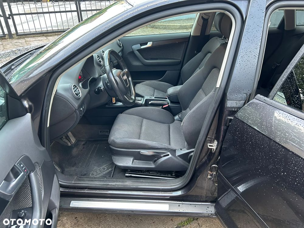 Audi A3 Sportback 2.0 TDI Attraction S tronic - 4