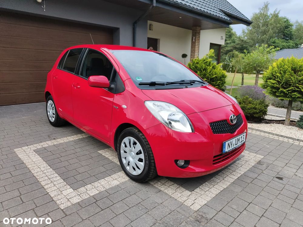 Toyota Yaris 1.4 D-4D Sol - 32