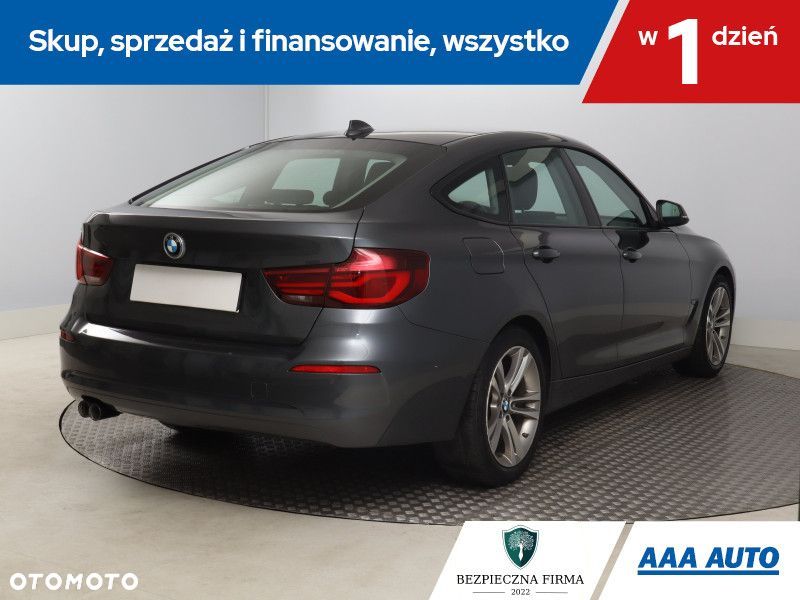 BMW 3GT - 7