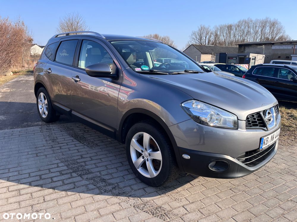 Nissan Qashqai+2 - 10