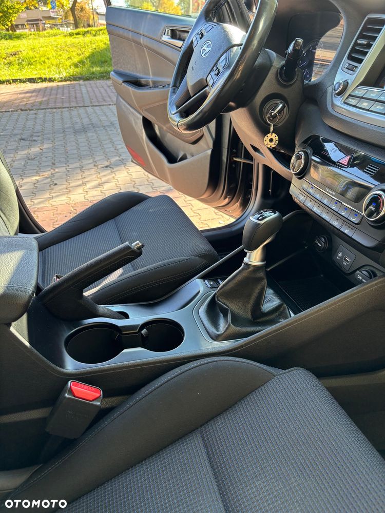 Hyundai Tucson 1.6 GDI BlueDrive Classic 2WD - 16
