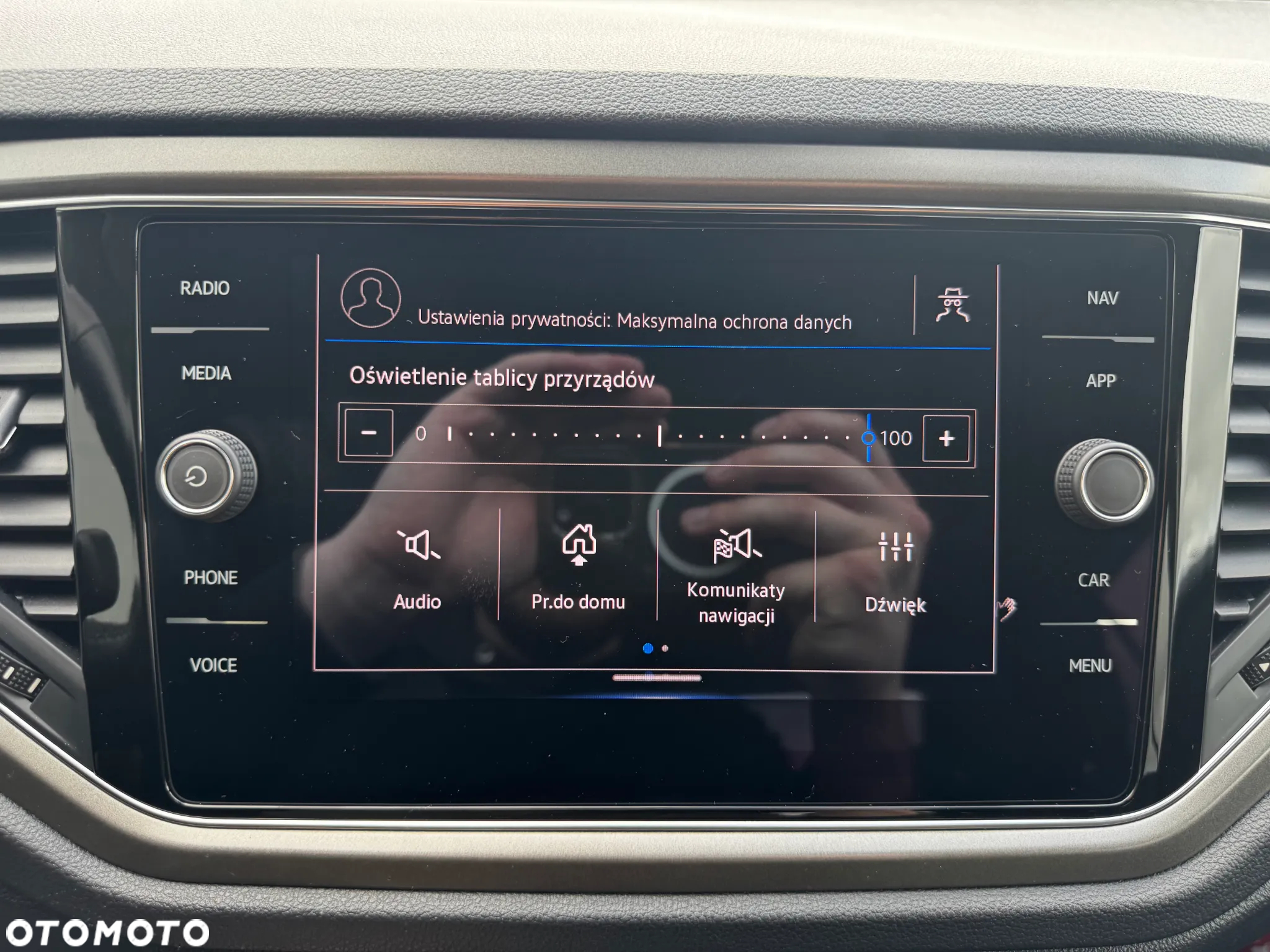 Volkswagen T-Roc 2.0 TDI SCR DSG IQ.DRIVE - 27