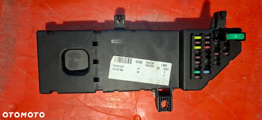 Moduł komfortu OPEL VECTRA C lift  1.9 CDTI 13193588 - 3