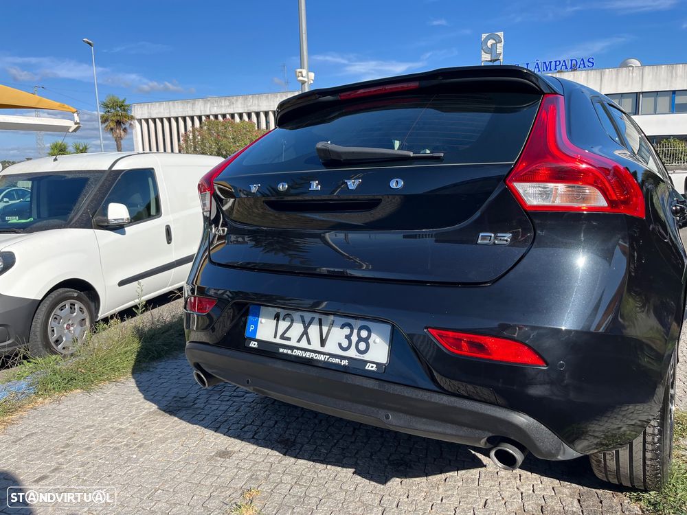 Volvo V40 2.0 D3 Momentum - 13