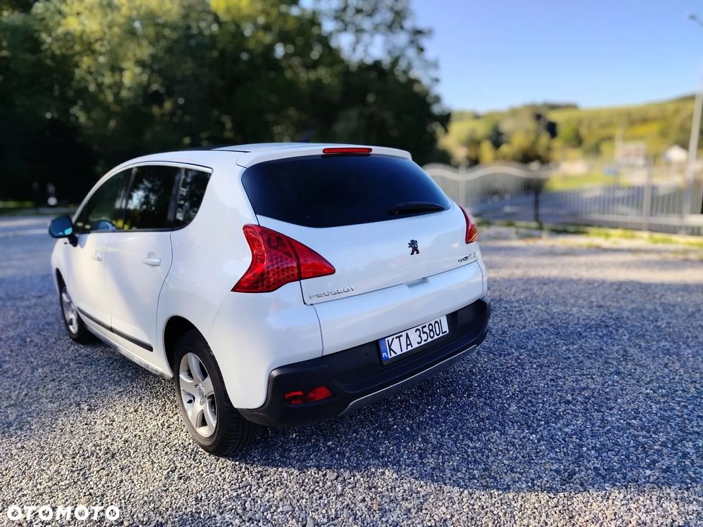 Peugeot 3008 1.6 HDi Premium - 5