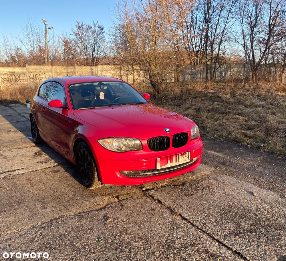BMW Seria 1 116i - 1