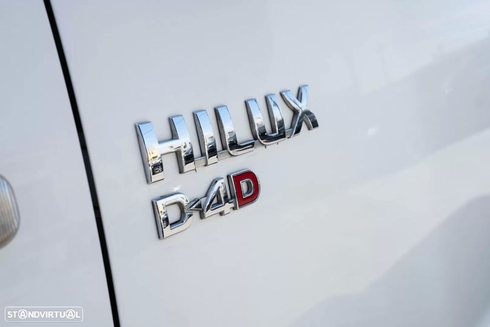 Toyota Hilux 2.5 D-4D 4WD CE AC - 5