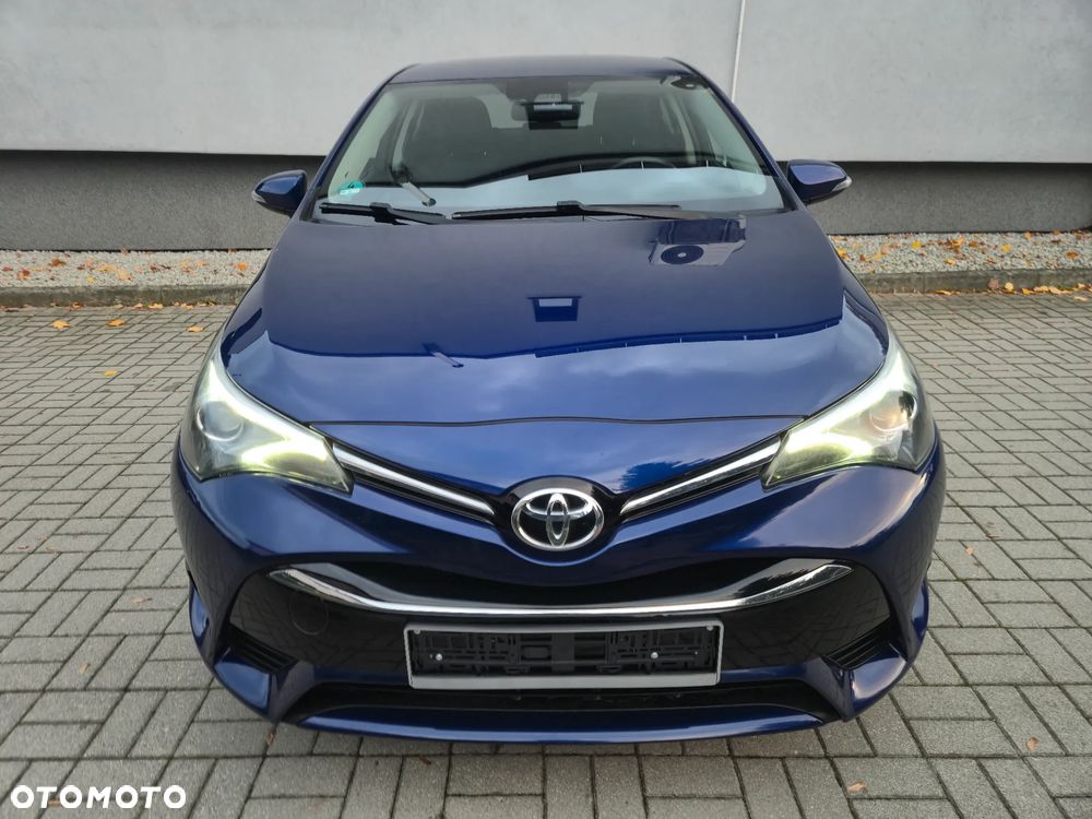 Toyota Avensis 1.8 Edition S+ - 6