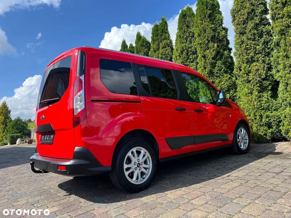 Ford Tourneo Connect - 10