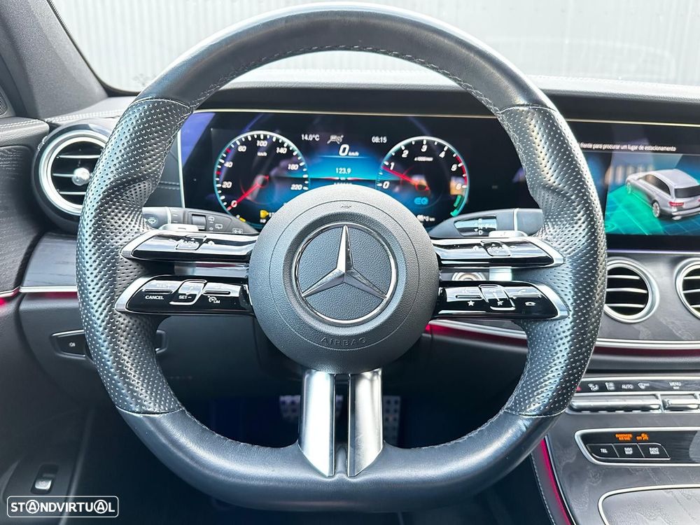 Mercedes-Benz E 300 de AMG Line - 16