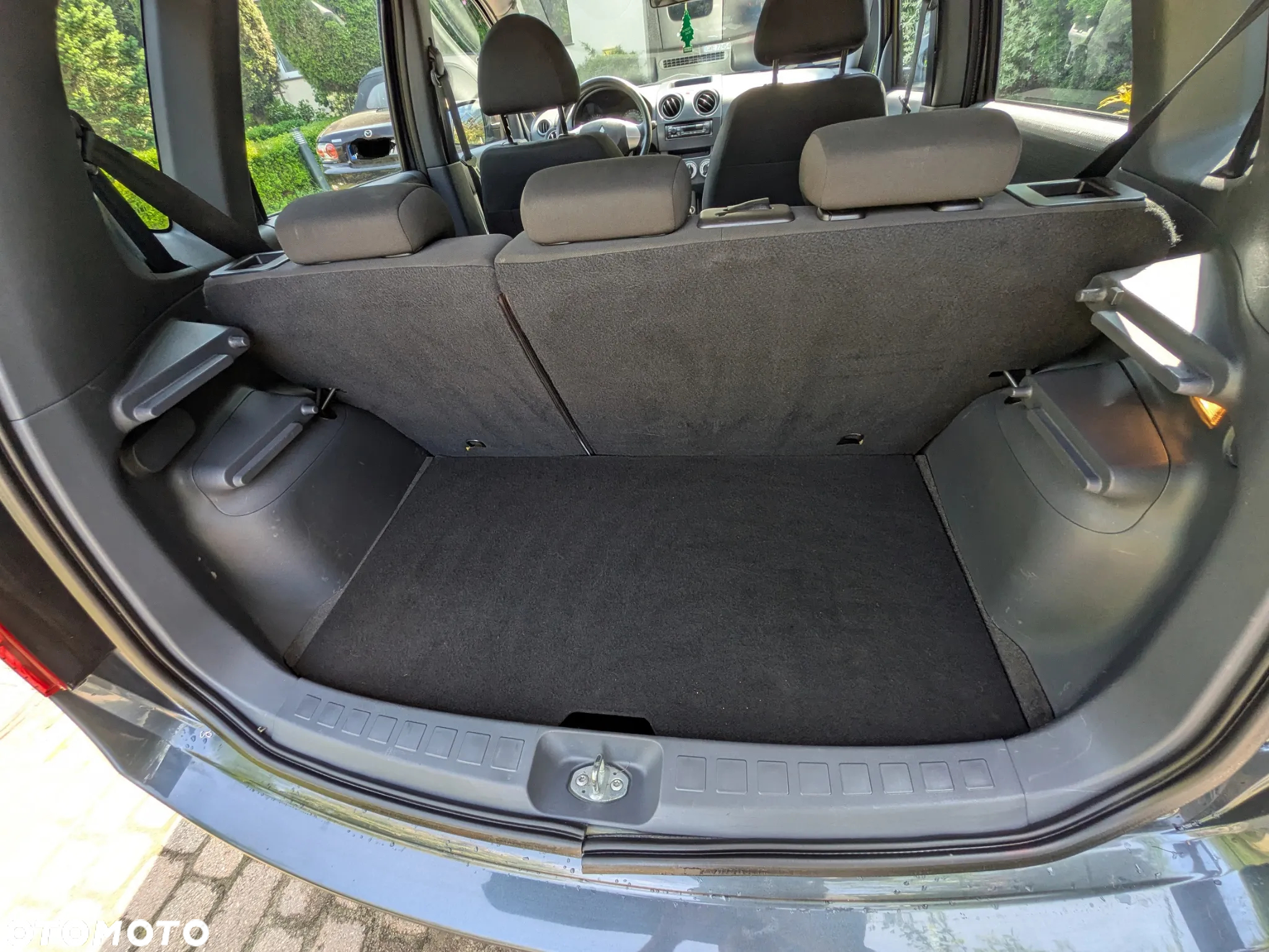 Mitsubishi Colt 1.3 Inform - 5