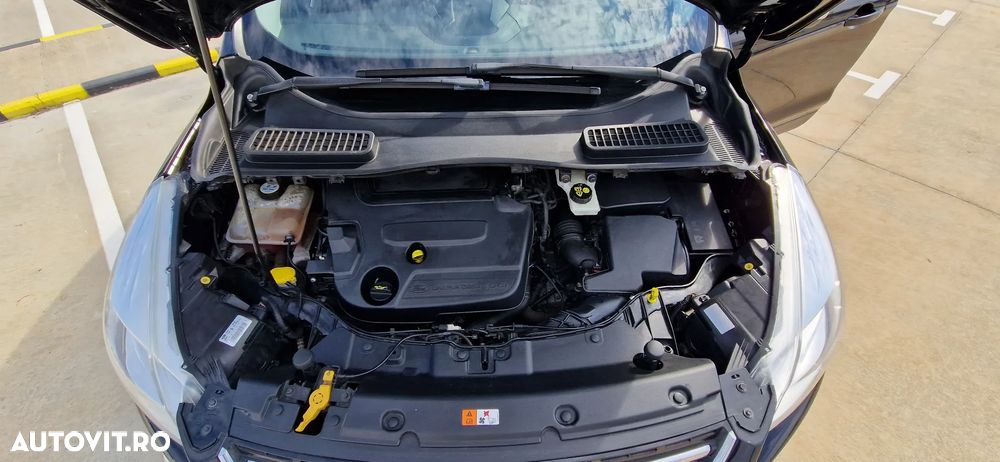 Ford Kuga 2.0 TDCi 4x4 Aut. Titanium - 10