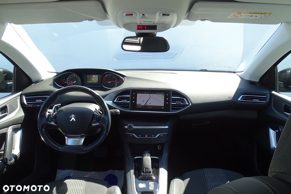 Peugeot 308 BlueHDi FAP 130 EAT8 Stop & Start GT Pack - 37