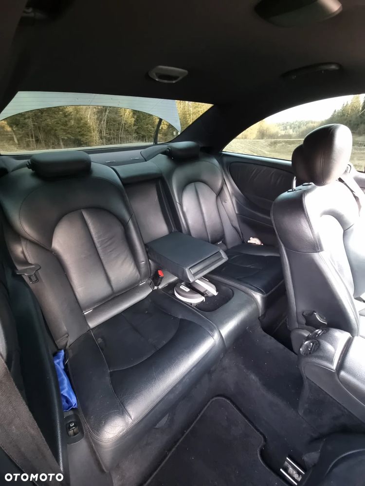 Mercedes-Benz CLK 320 CDI Avantgarde - 13