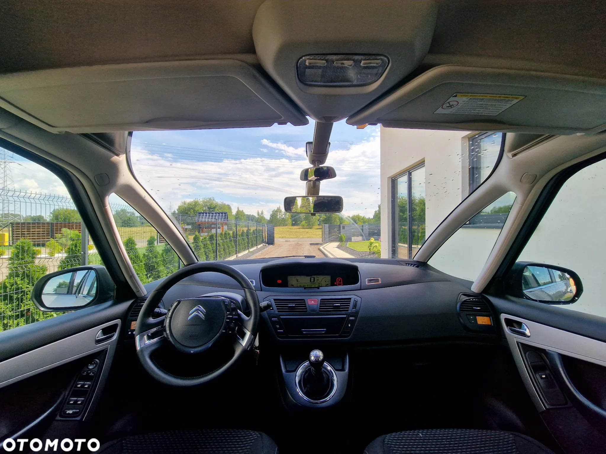 Citroën C4 Picasso 1.6 HDi Equilibre Navi Pack - 19