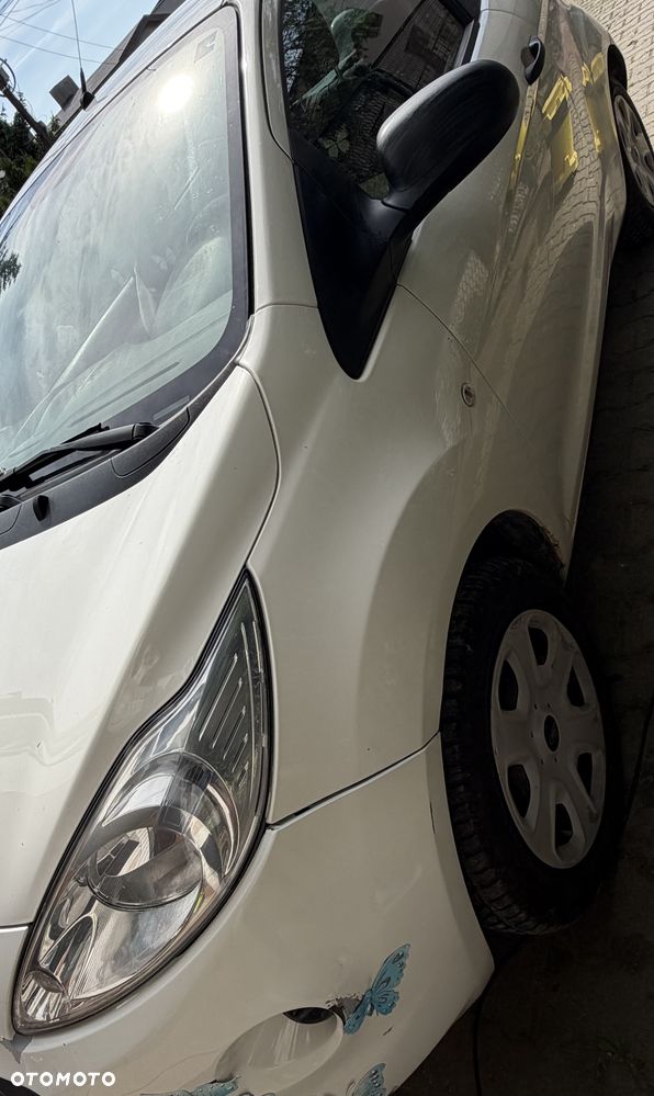 Ford KA - 10