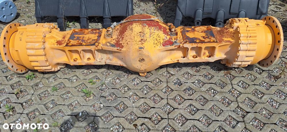 Most Liebherr 566 576 580 2plus2 - 1