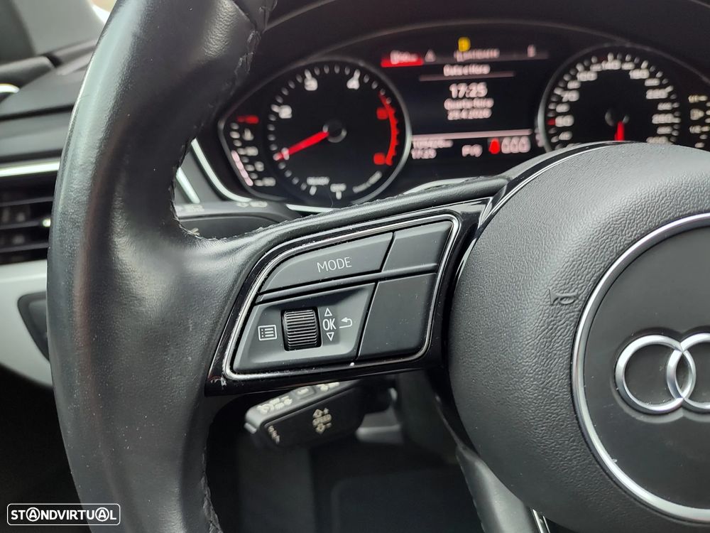 Audi A4 Avant 30 TDI S line S tronic - 20