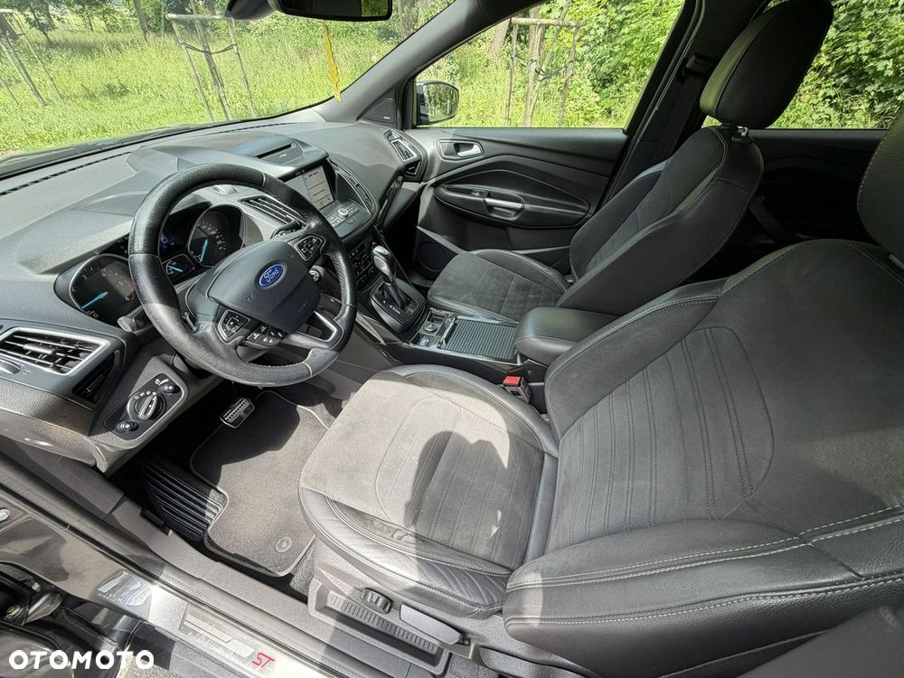 Ford Kuga - 20