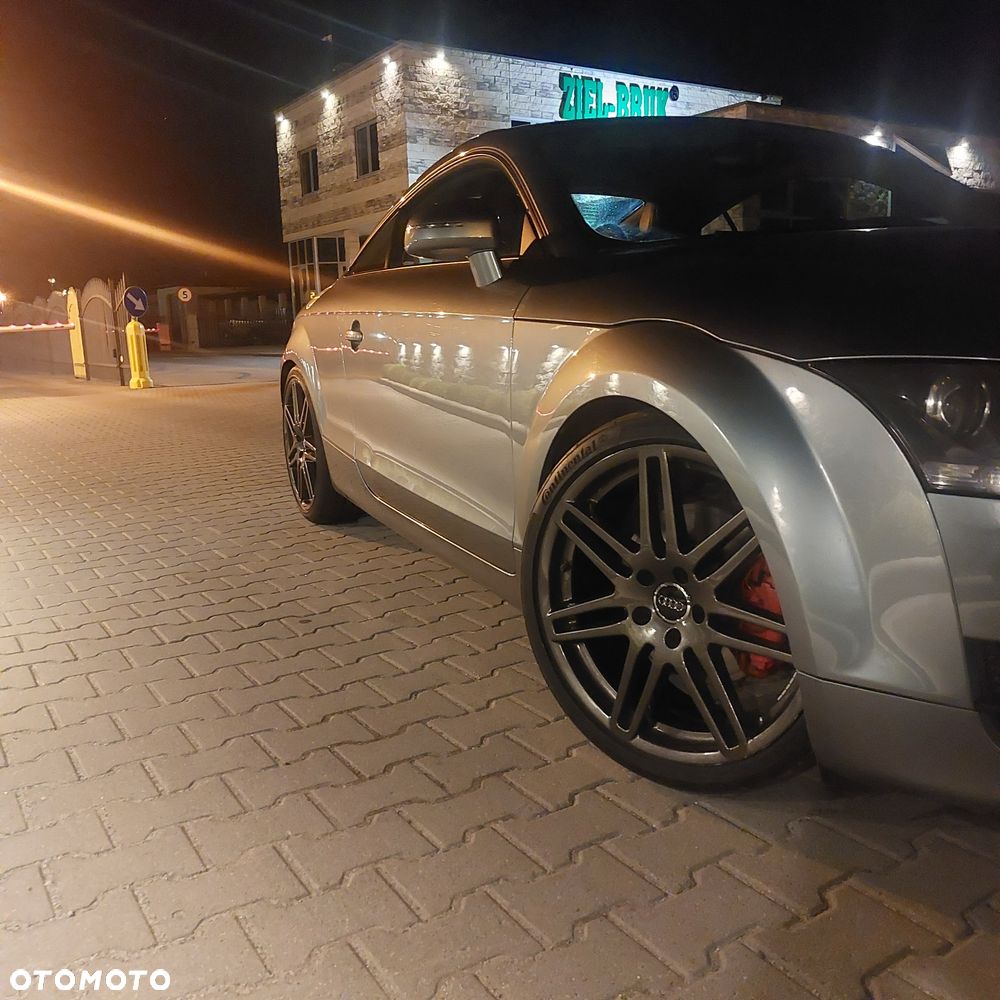 Audi TT Coupé - 3
