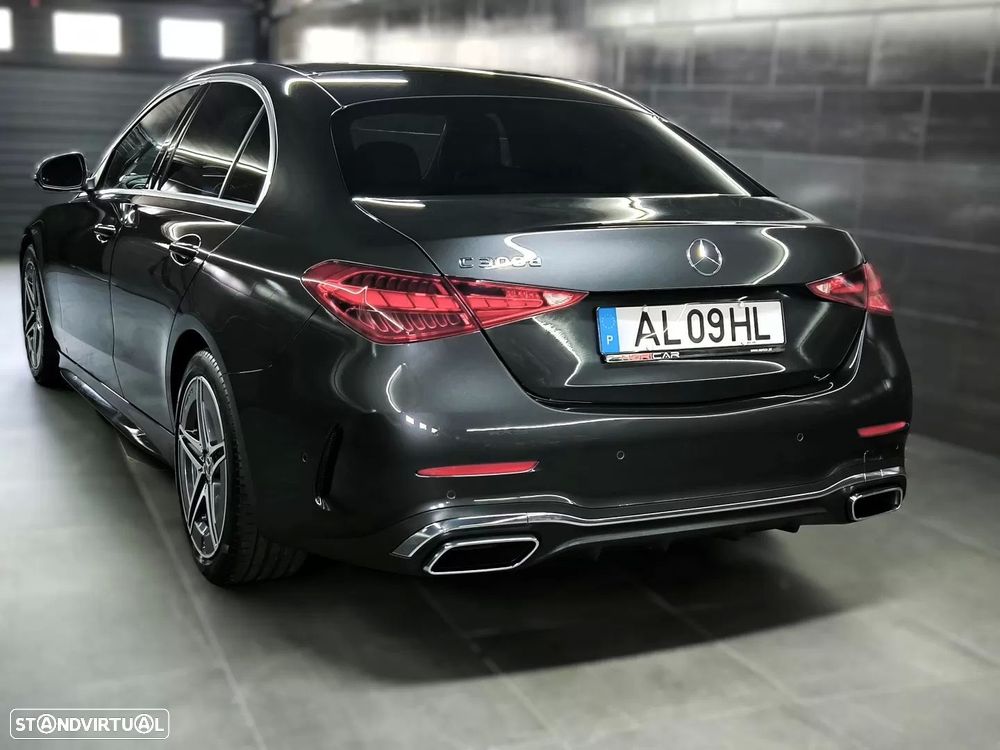 Mercedes-Benz C 300 d AMG Line - 14