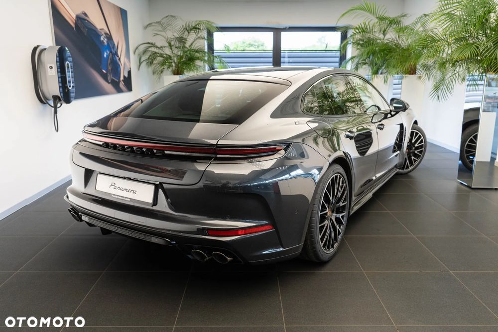 Porsche Panamera 4 - 41