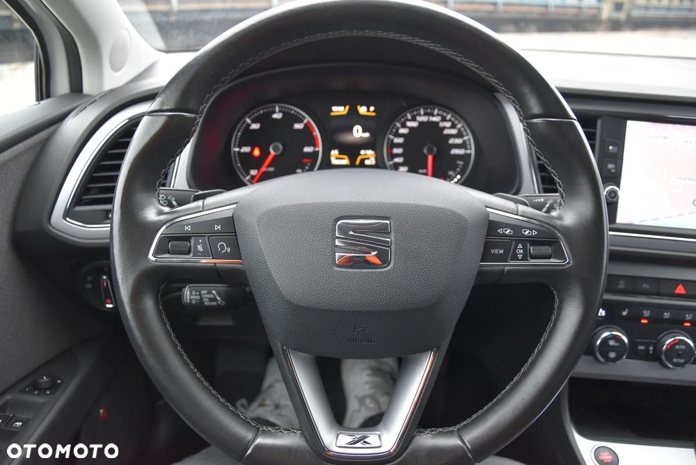 Seat Leon 2.0 TDI Xcellence S&S DSG - 18