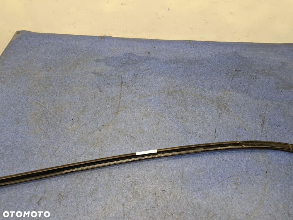 MERCEDES-BENZ C 180 W202 LISTWA OZDOBNA DACHU LEWA 702 M - 9