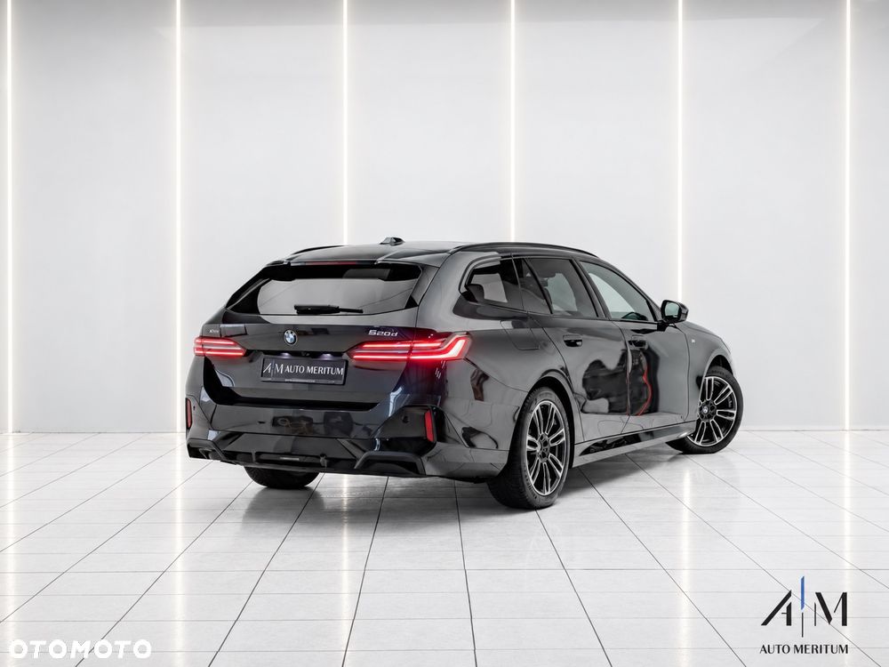 BMW Seria 5 520d xDrive - 6