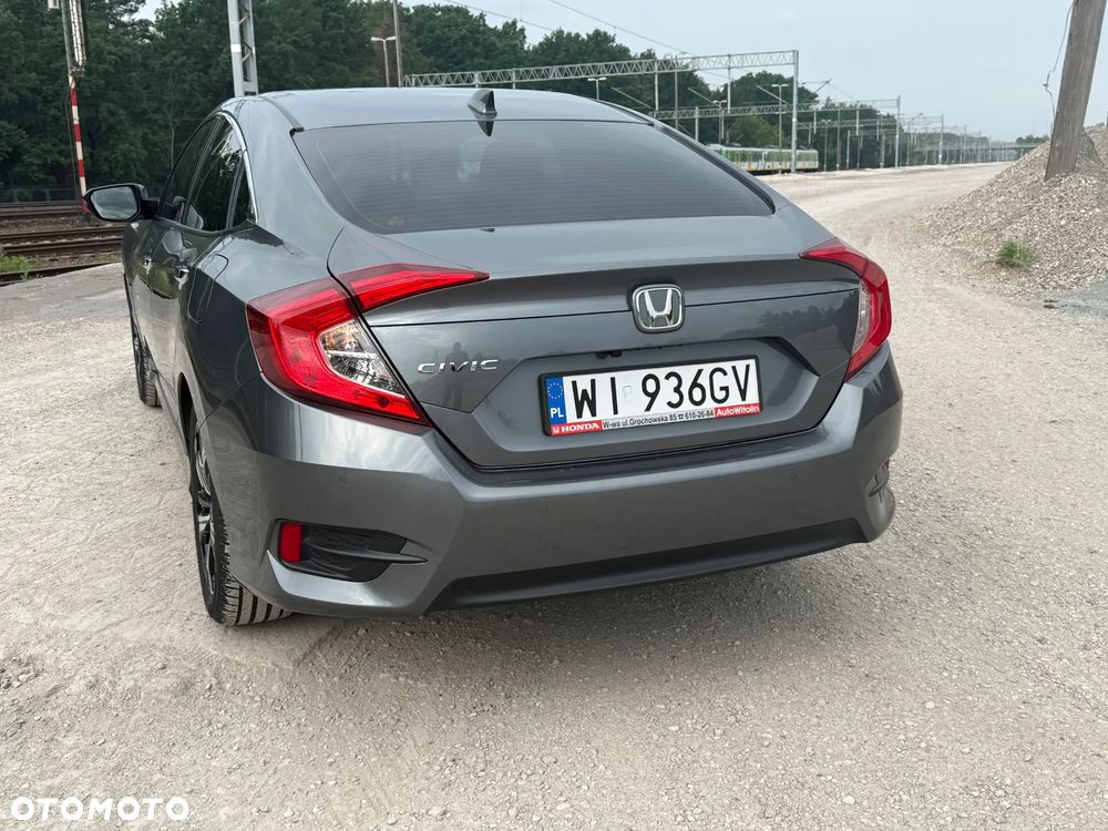 Honda Civic 1.5 T Elegance - 4