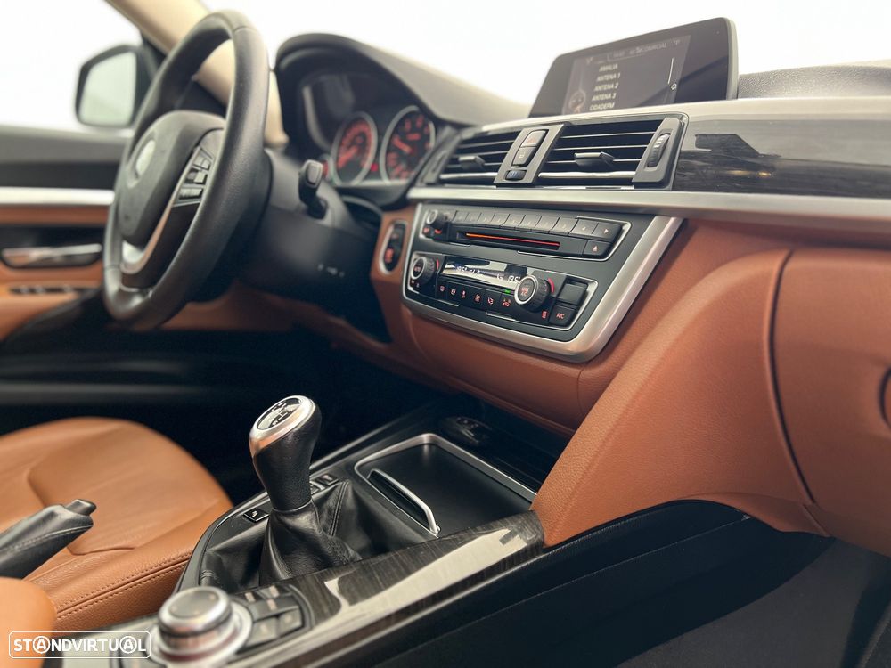 BMW 320 Gran Turismo d Line Luxury - 35