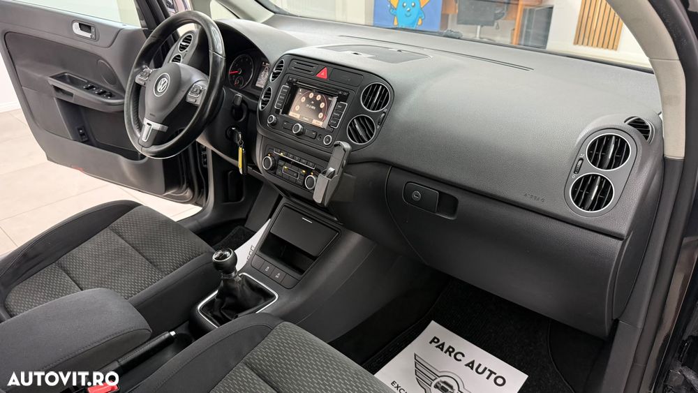 Volkswagen Golf Plus - 14