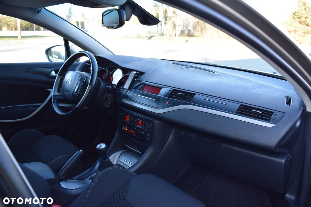 Citroën C5 2.0i 16V Dynamique - 21