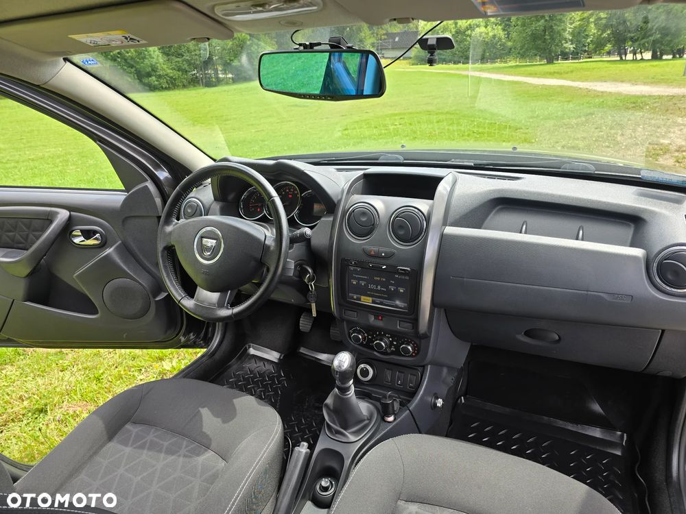 Dacia Duster 1.6 Blackstorm 4x4 - 18