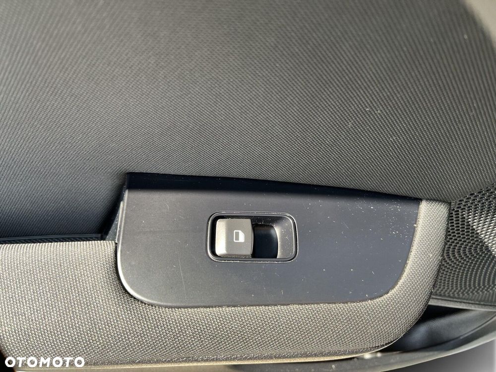 Kia Ceed - 14