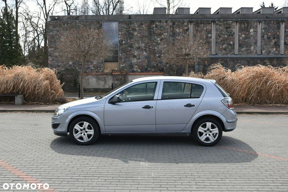 Opel Astra - 4
