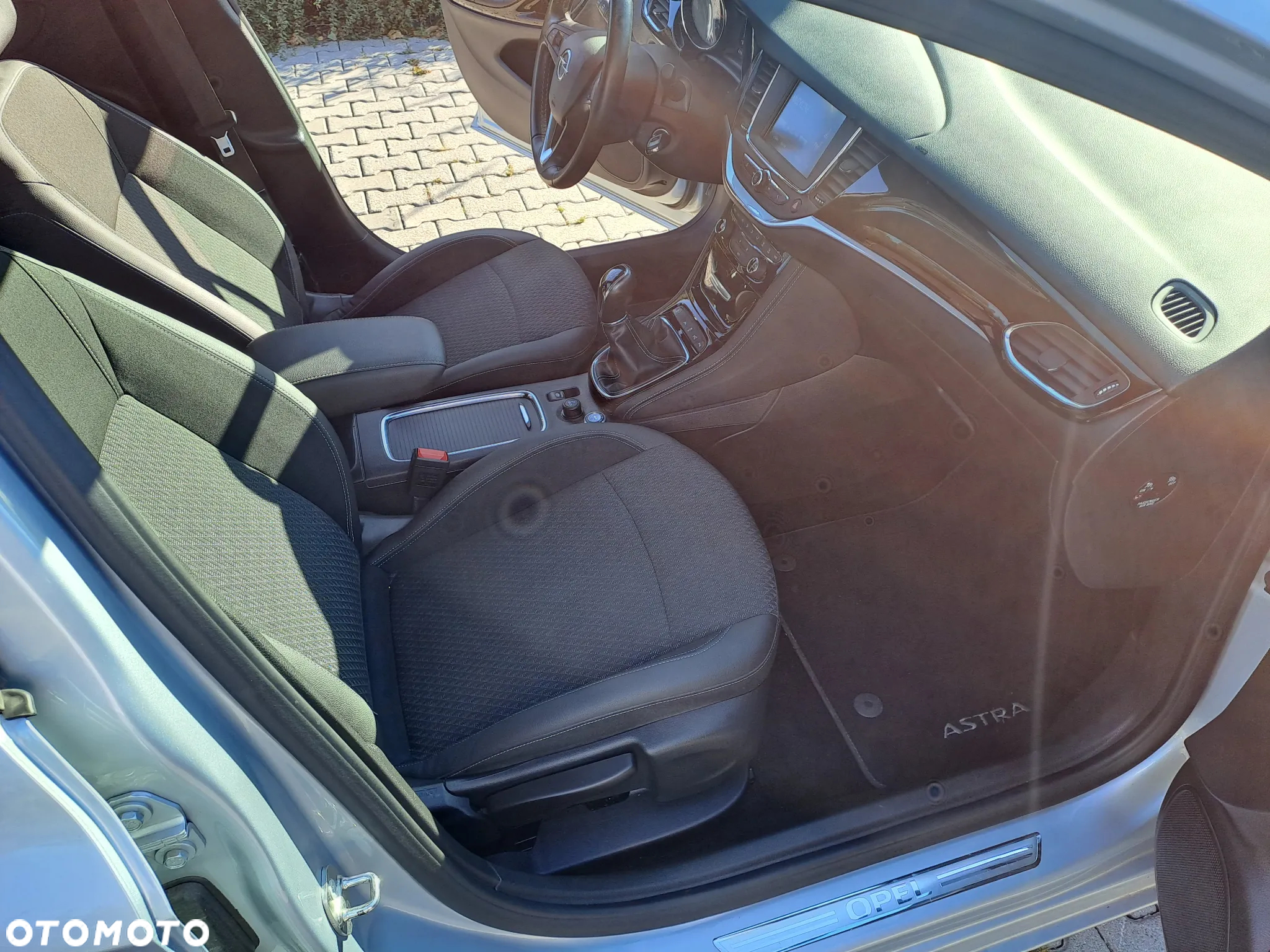 Opel Astra V 1.6 T GPF Dynamic S&S - 20